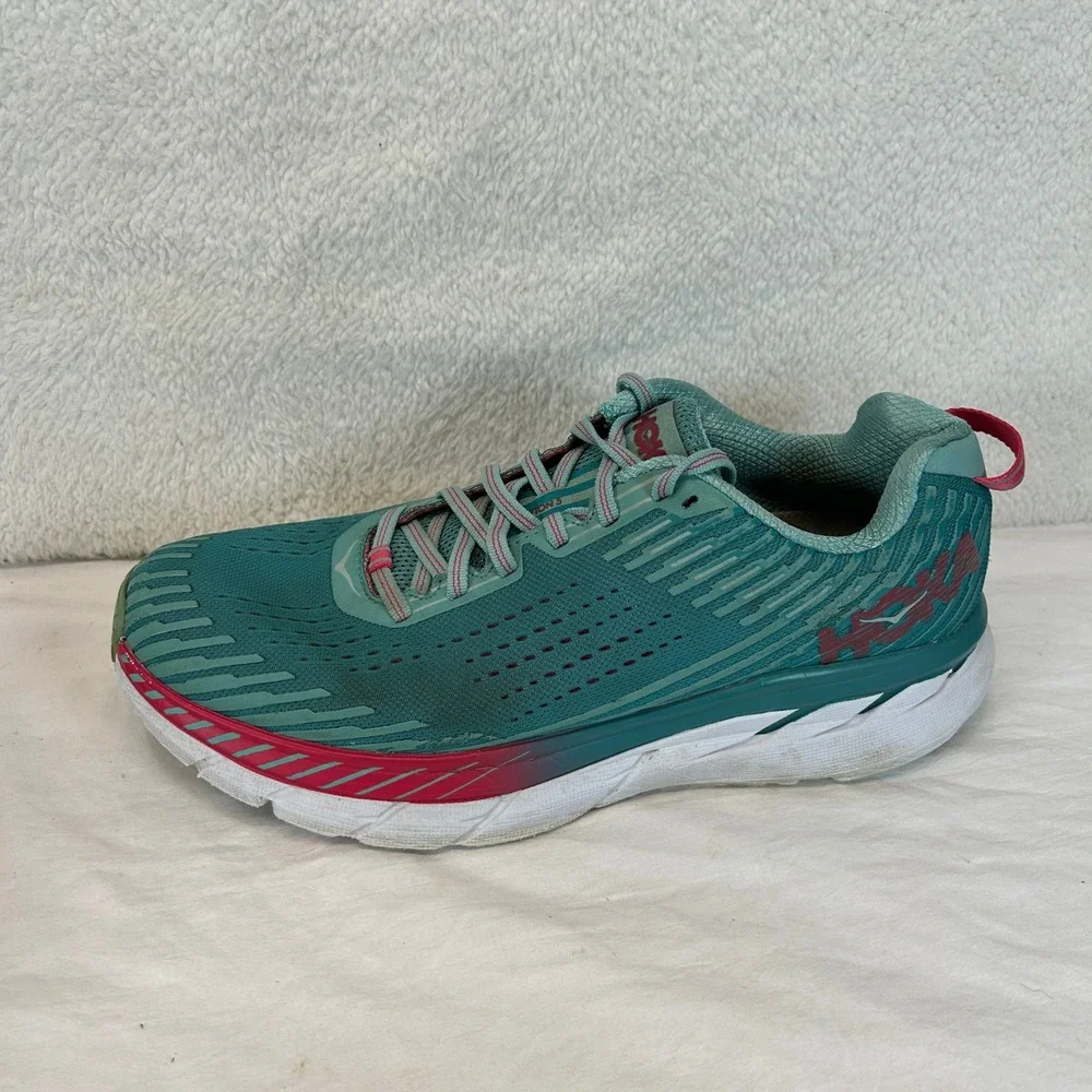 Hoka One One Clifton 5 Womens 9.5 Green Red Running Shoes 1093756 GSCN